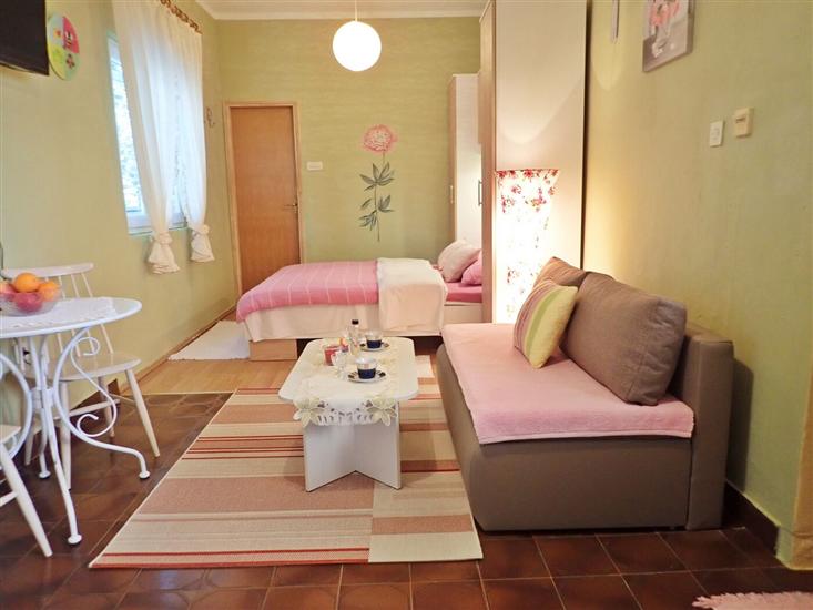 Apartment A1, for 2 persons