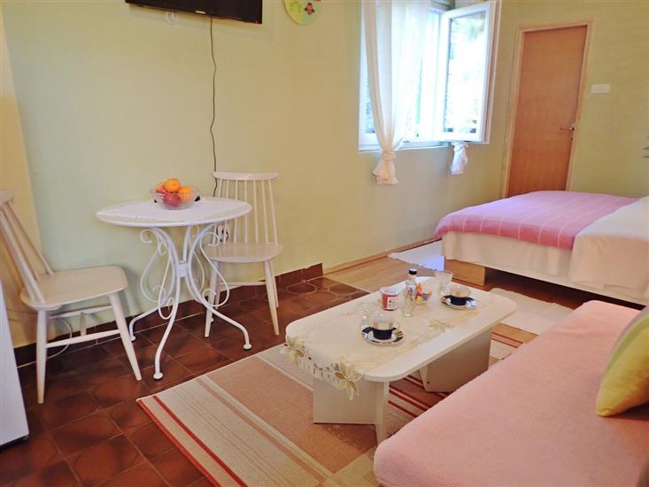 Apartment A1, for 2 persons