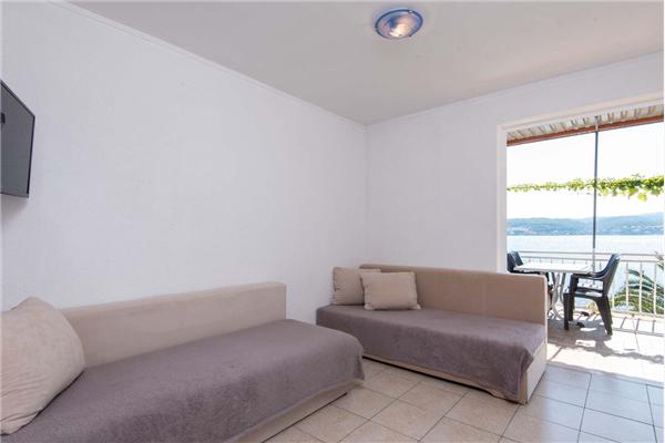 Apartment A1, for 6 persons