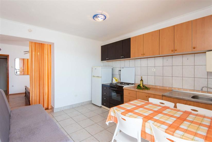 Apartment A2, for 3 persons