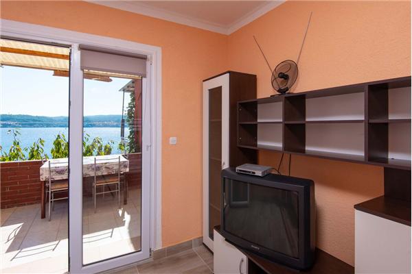 Apartment A3, for 5 persons