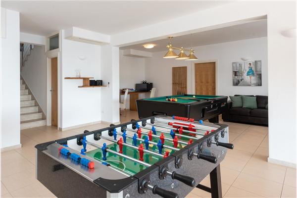 House K1, for 10 persons