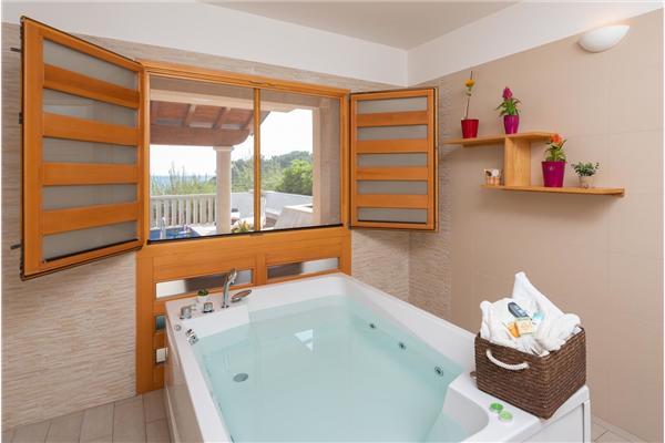 House K1, for 10 persons