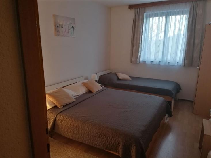 Apartment A2, for 3 persons