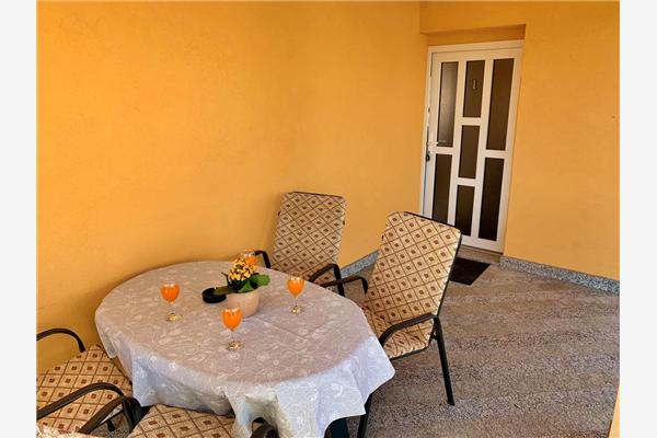 Apartment A1, for 3 persons