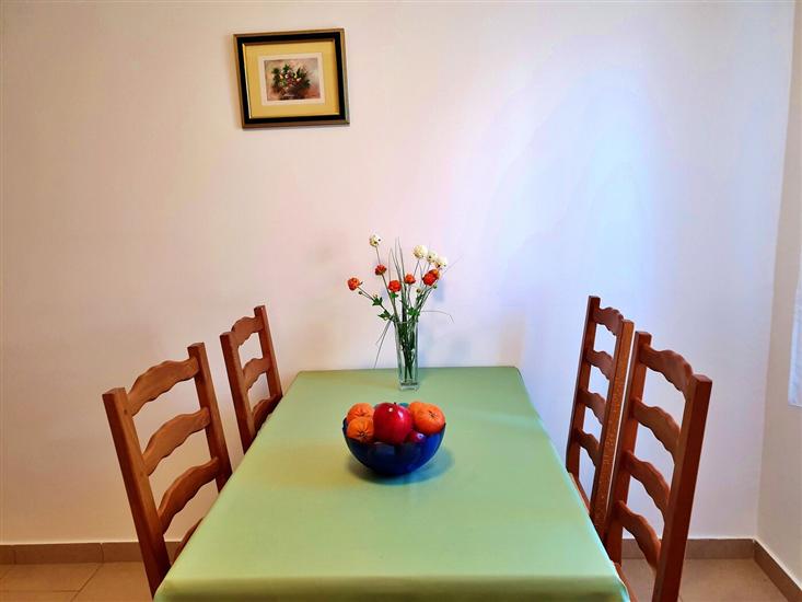 Apartment A1, for 3 persons