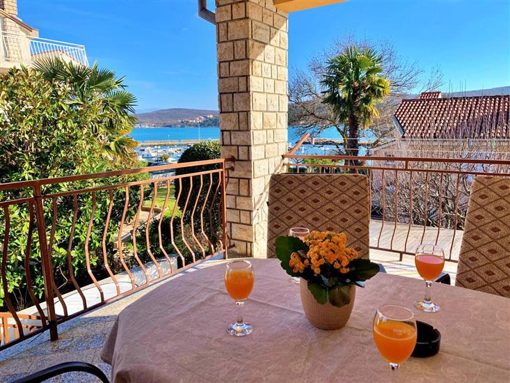 Apartment A1, for 3 persons