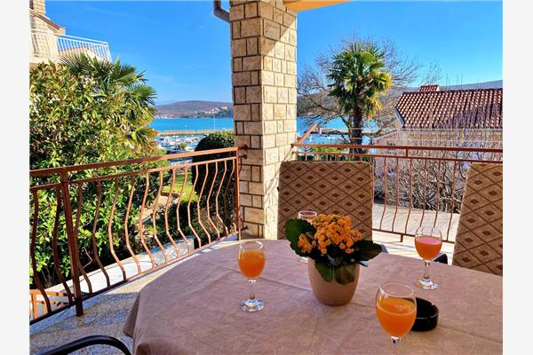 Apartment A1, for 3 persons