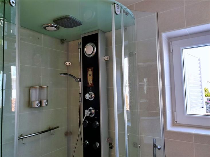 Apartment A1, for 3 persons