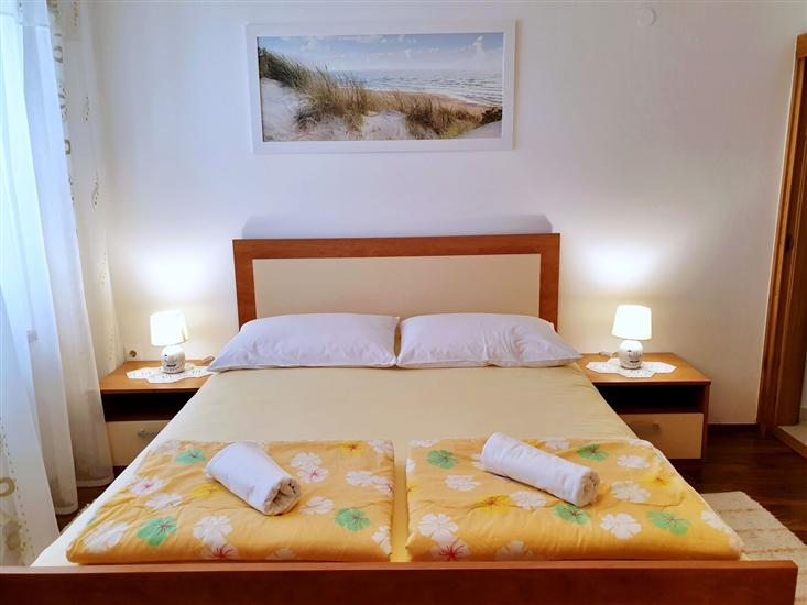 Apartment A2, for 4 persons