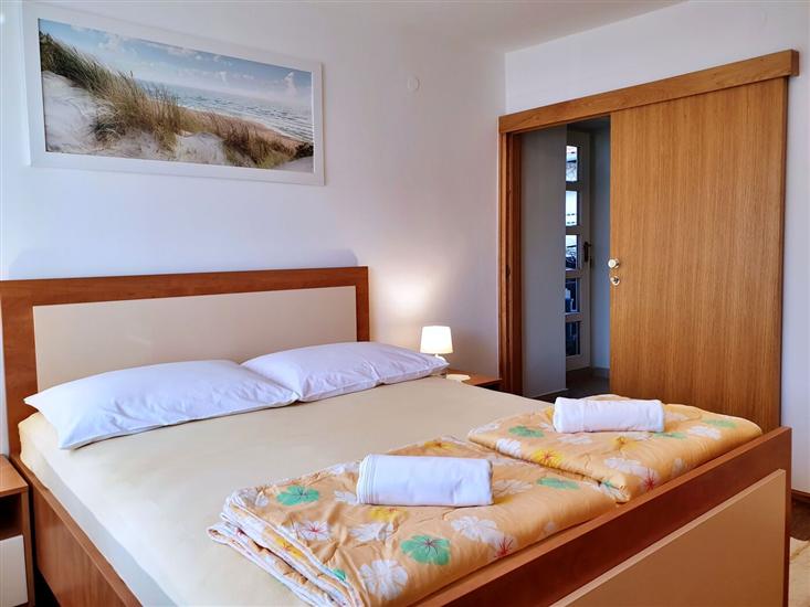 Apartment A2, for 4 persons