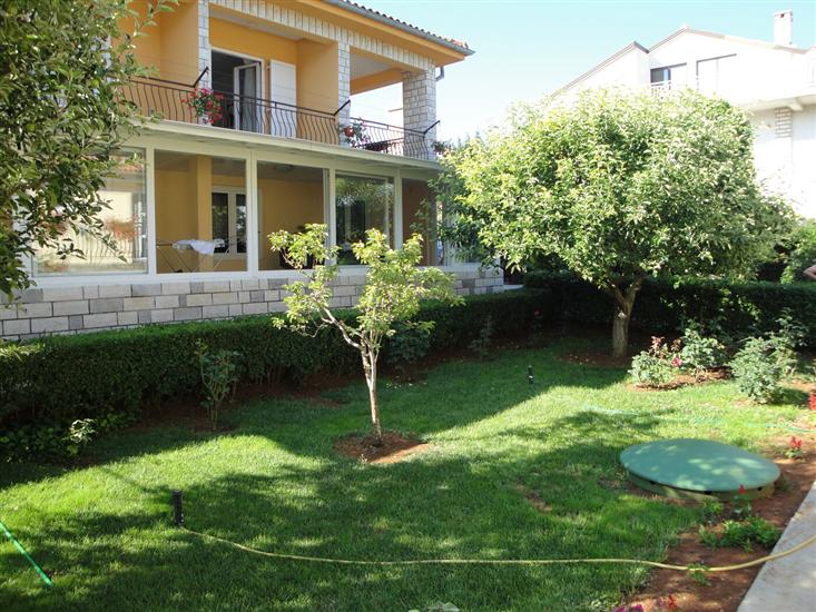 Apartments Kirinčić N.