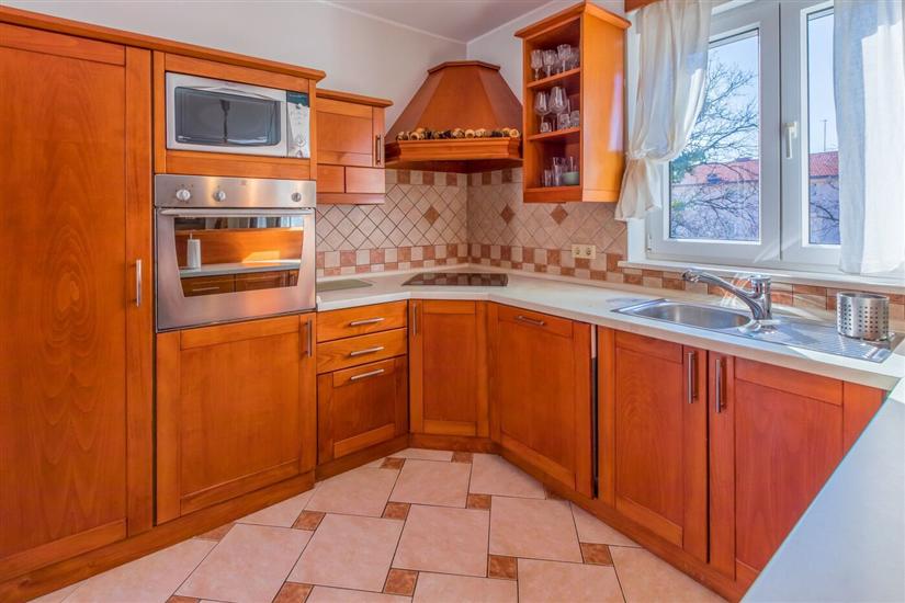 Apartment A5, for 5 persons