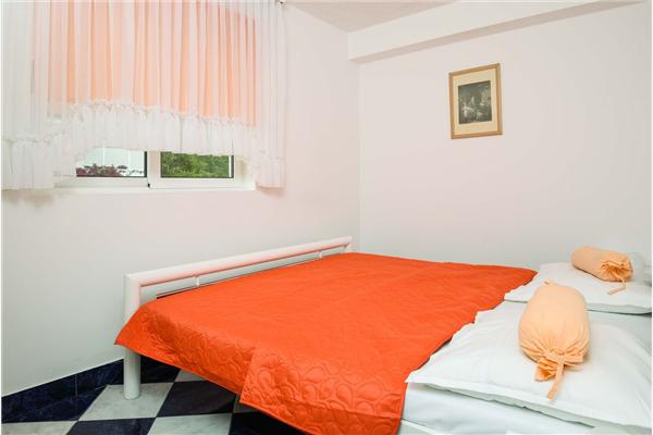 Apartment A2, for 4 persons