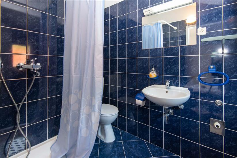 Apartment A4, for 4 persons