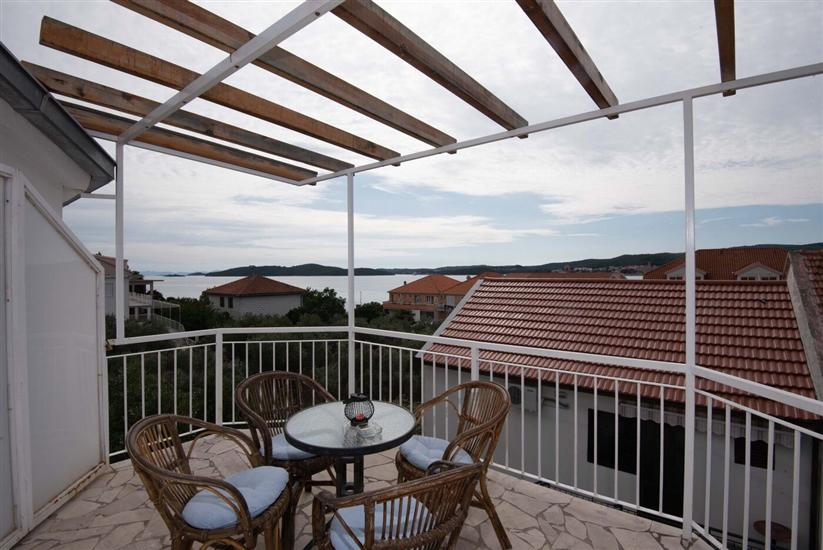 Apartment A4, for 4 persons