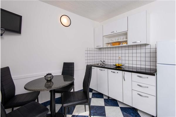 Apartment A5, for 4 persons