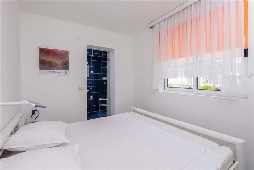 Apartment A5, for 4 persons