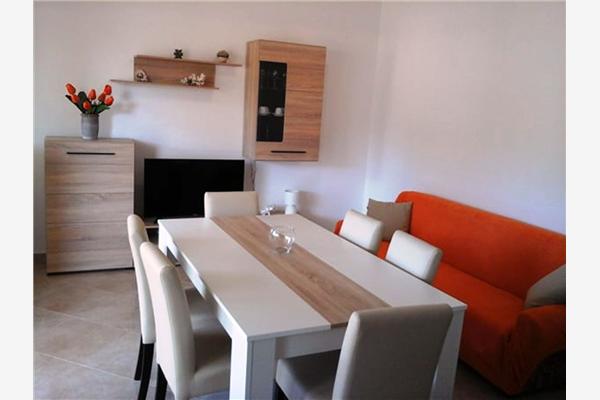 Apartment A1, for 5 persons