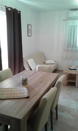 Apartment A2, for 5 persons