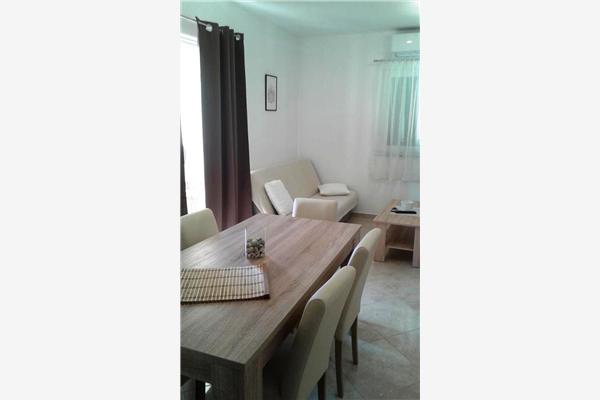 Apartment A2, for 5 persons