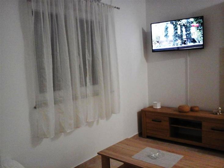 Apartment A2, for 5 persons