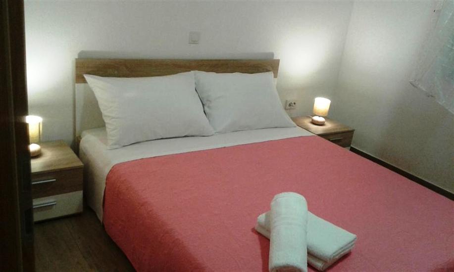 Apartment A2, for 5 persons