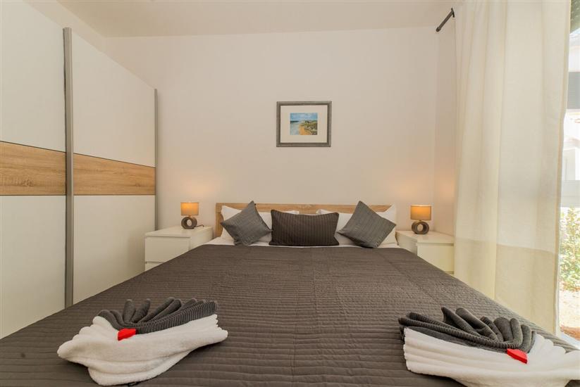 Apartment A1, for 6 persons