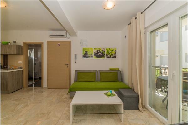 Apartment A1, for 6 persons