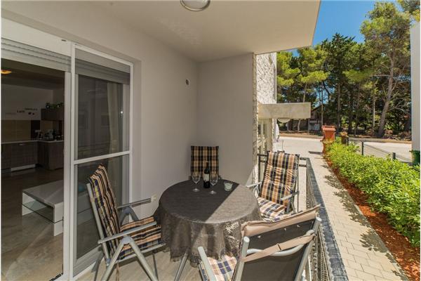 Apartment A1, for 6 persons