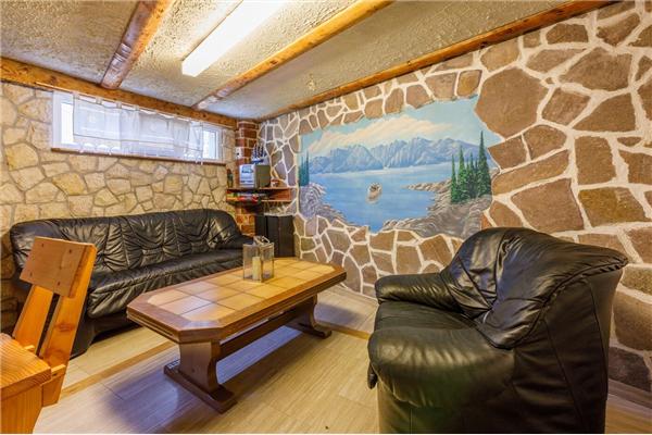 House K1, for 8 persons