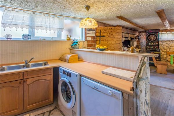 House K1, for 8 persons