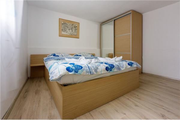 House K1, for 8 persons