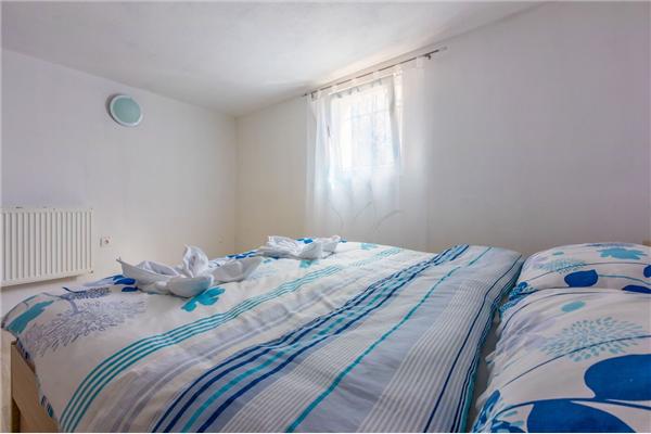 House K1, for 8 persons