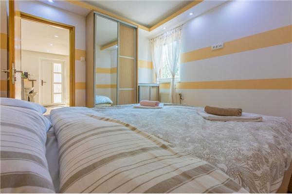 House K1, for 8 persons