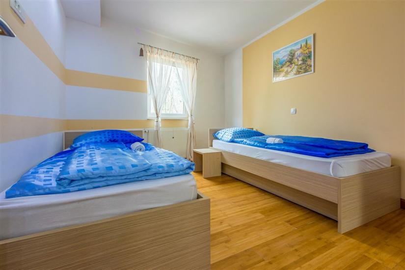 House K1, for 8 persons