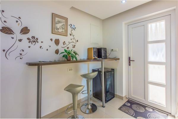 House K1, for 8 persons