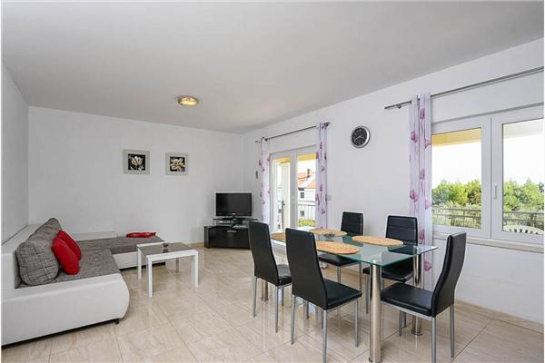 Apartman A2, na 6 osebe