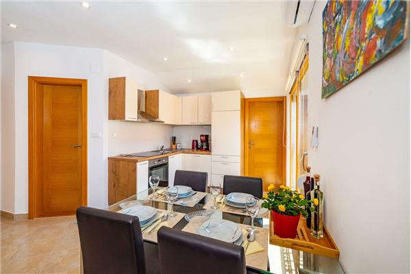 Apartment A1, for 4 persons