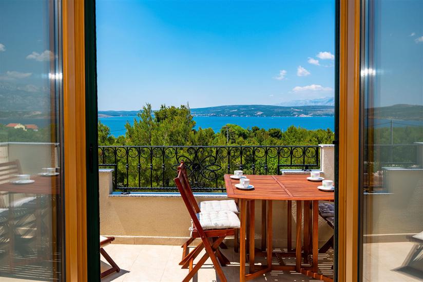 Apartment A2, for 4 persons