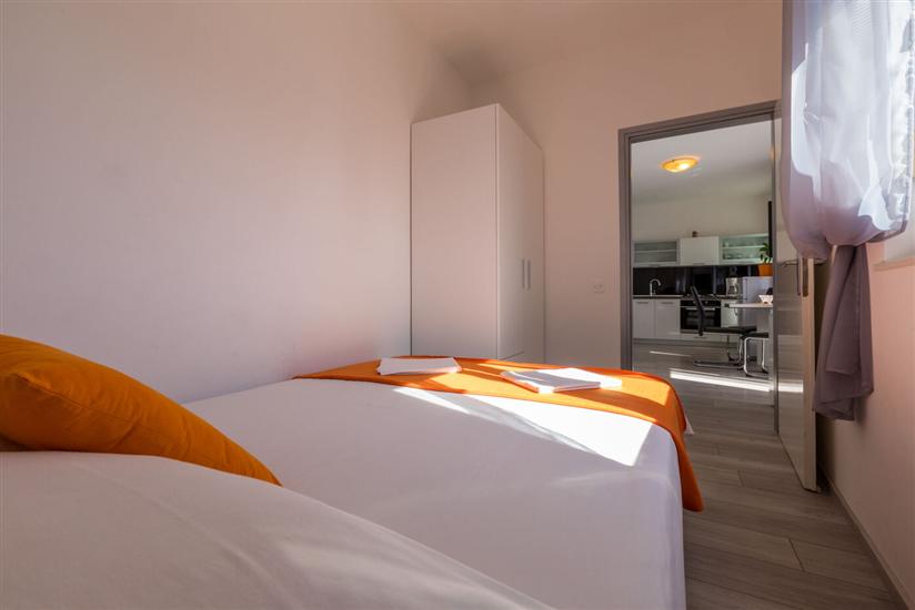 Apartment A4, for 3 persons