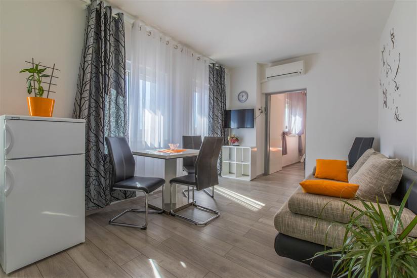 Apartment A4, for 3 persons