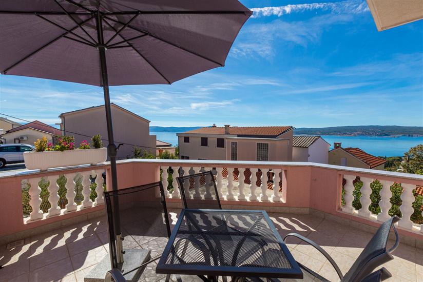 Apartment A4, for 3 persons