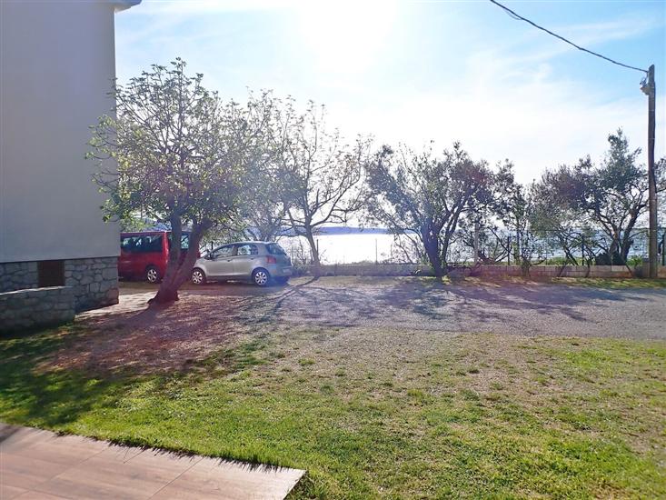 Apartments Sidro-by the sea