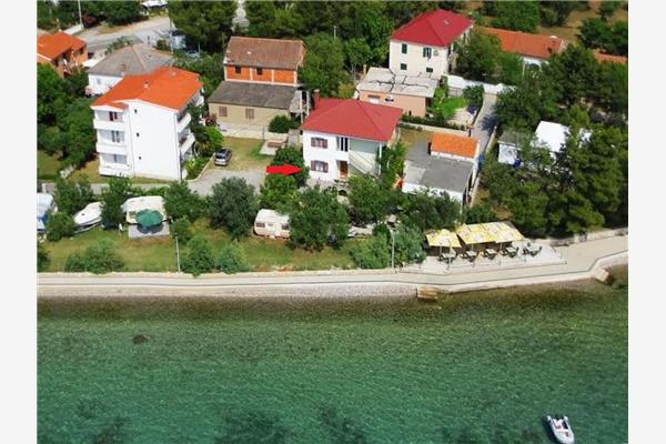 Apartment A1, for 8 persons