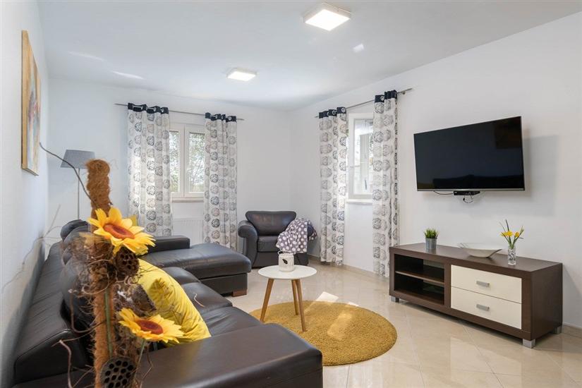 House K1, for 8 persons