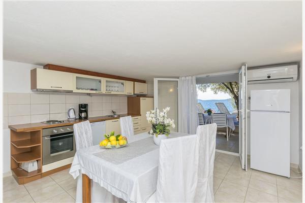 Apartment A4, for 4 persons