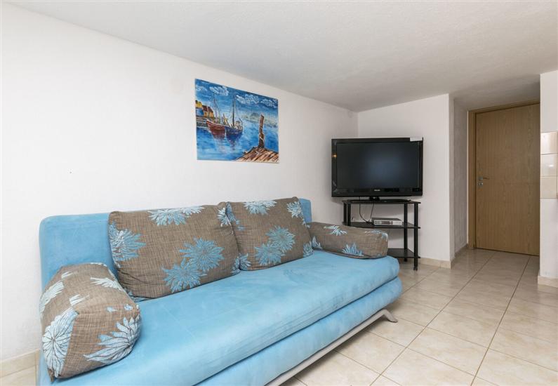 Apartment A4, for 4 persons