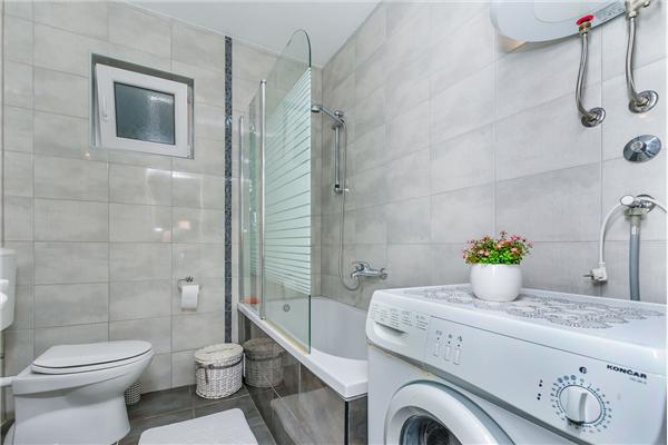 Apartment A1, for 4 persons