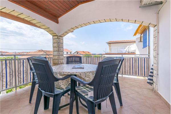 Apartment A4, for 4 persons